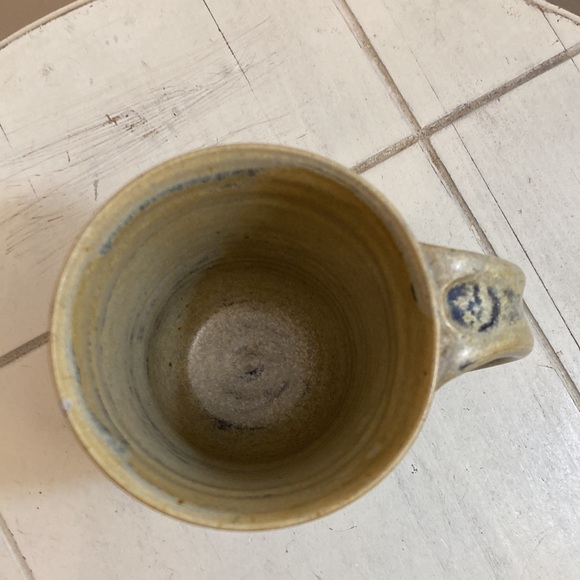 Lehman Goertzen Pottery mug - Picture 6 of 6